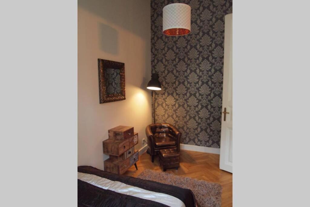 The Suite Mondain Apartment Budapest Exterior photo